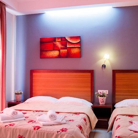 Hotel Rodon Paralía 外观 照片