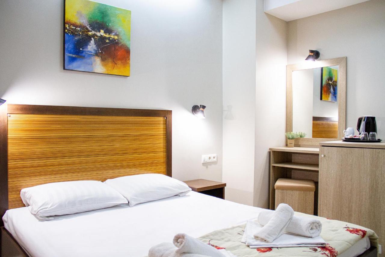 Hotel Rodon Paralía 外观 照片