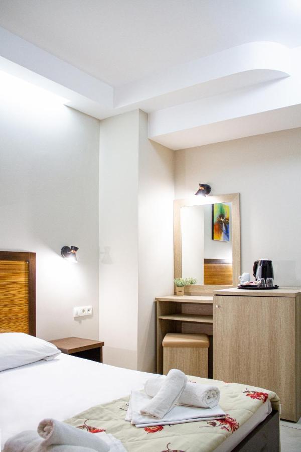 Hotel Rodon Paralía 外观 照片