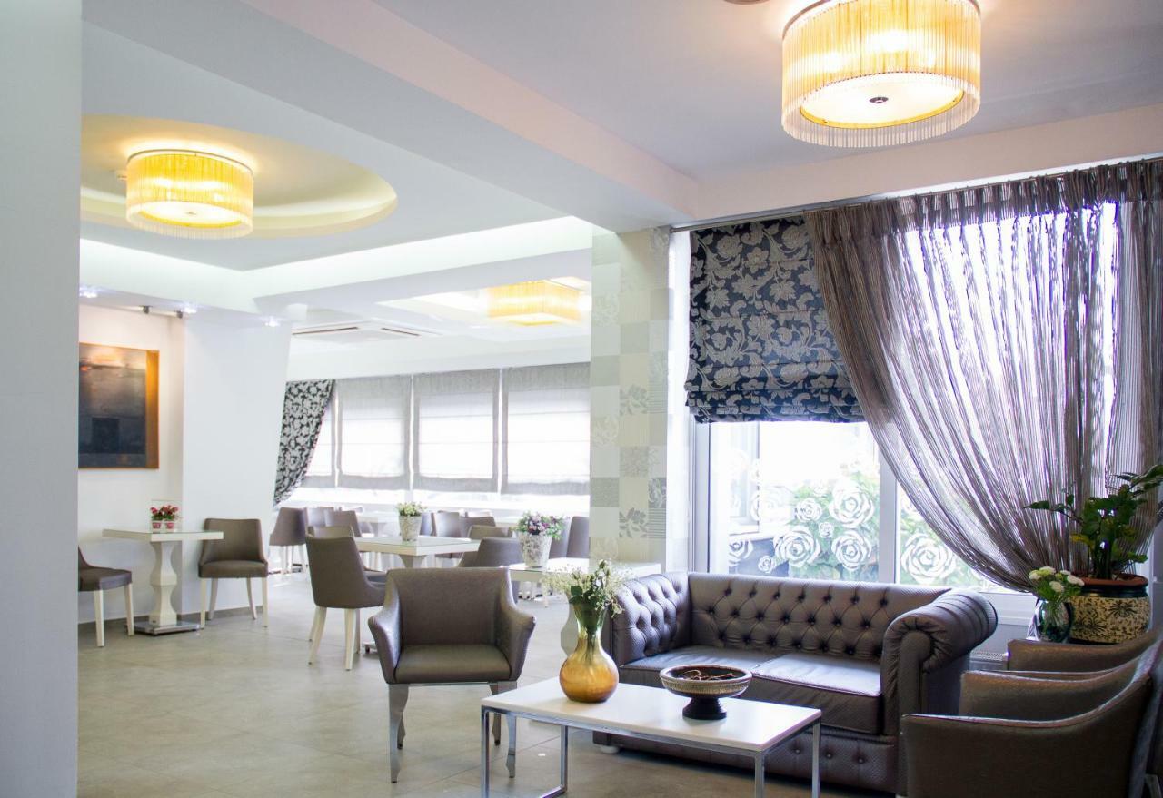 Hotel Rodon Paralía 外观 照片