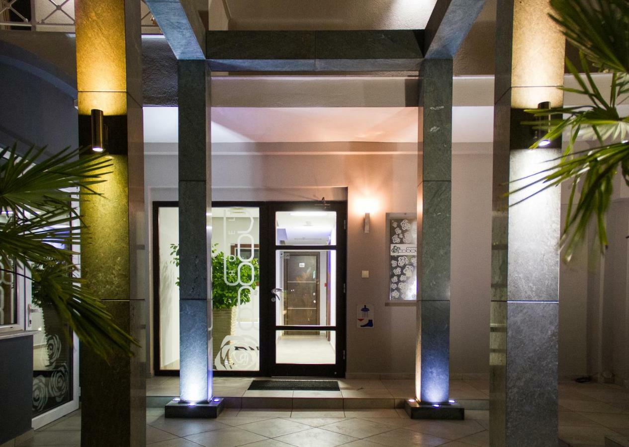 Hotel Rodon Paralía 外观 照片