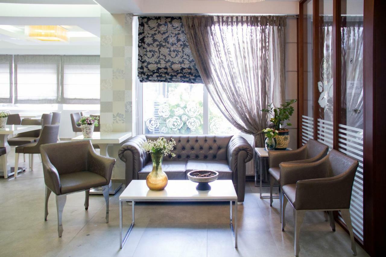 Hotel Rodon Paralía 外观 照片