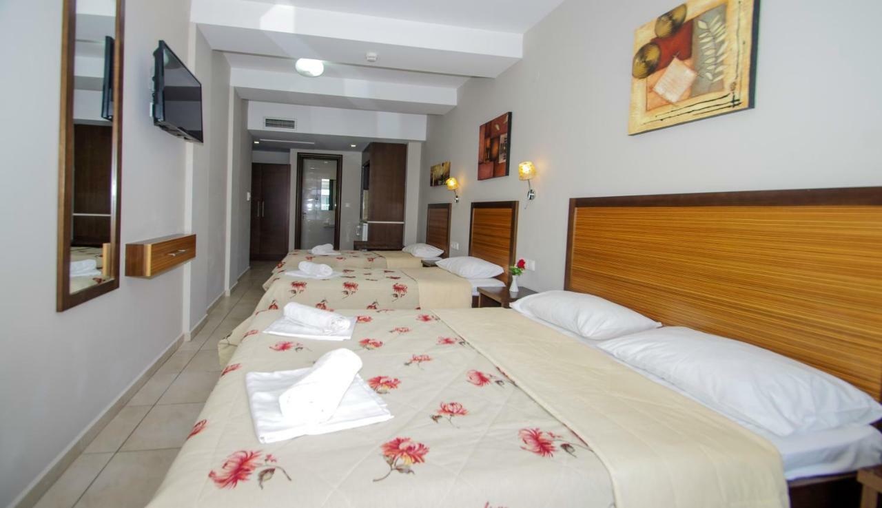 Hotel Rodon Paralía 外观 照片